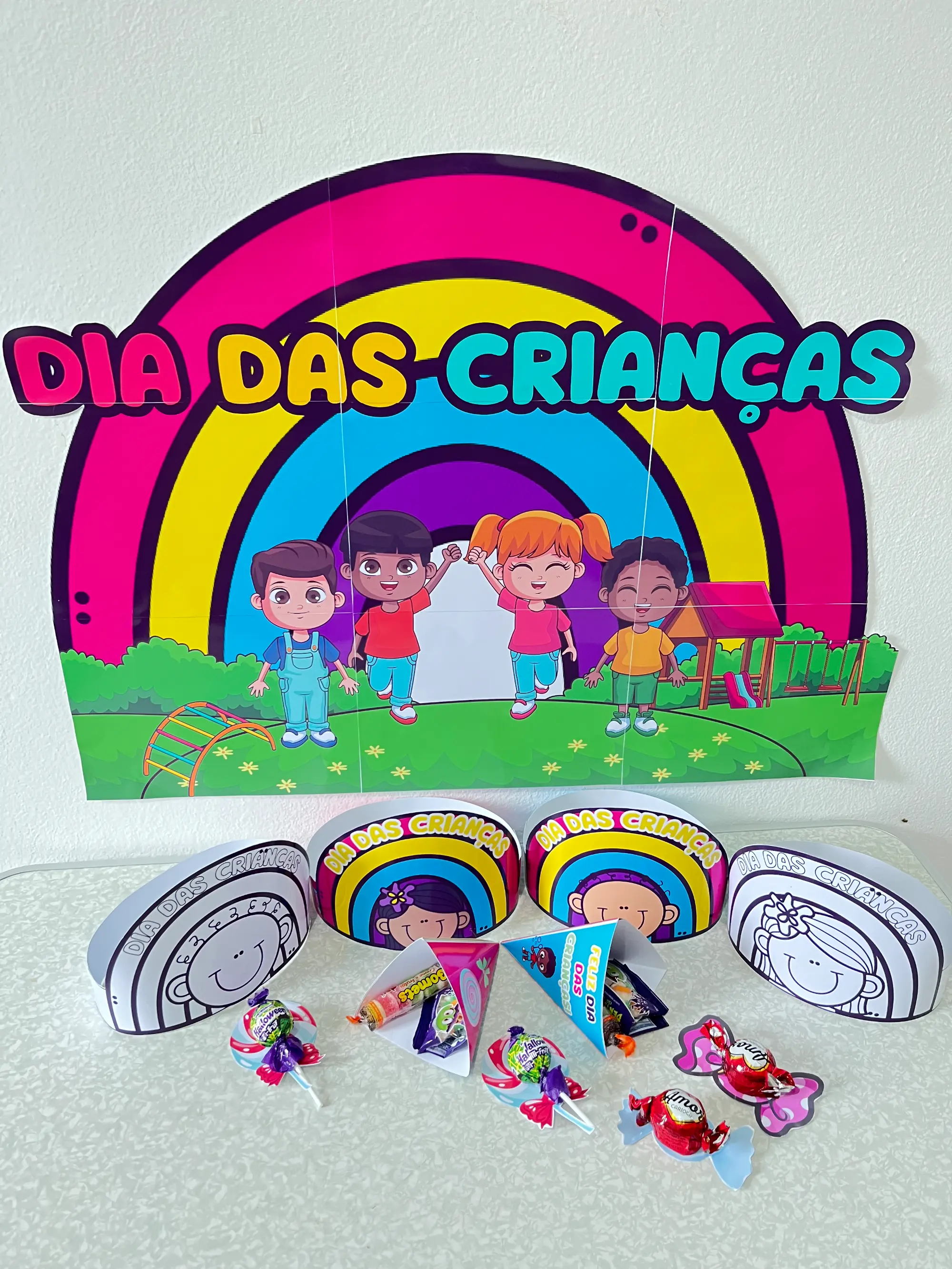 Kit Dia das Crianças – Painel, Viseiras Cone para Lembrancinha — capa do material