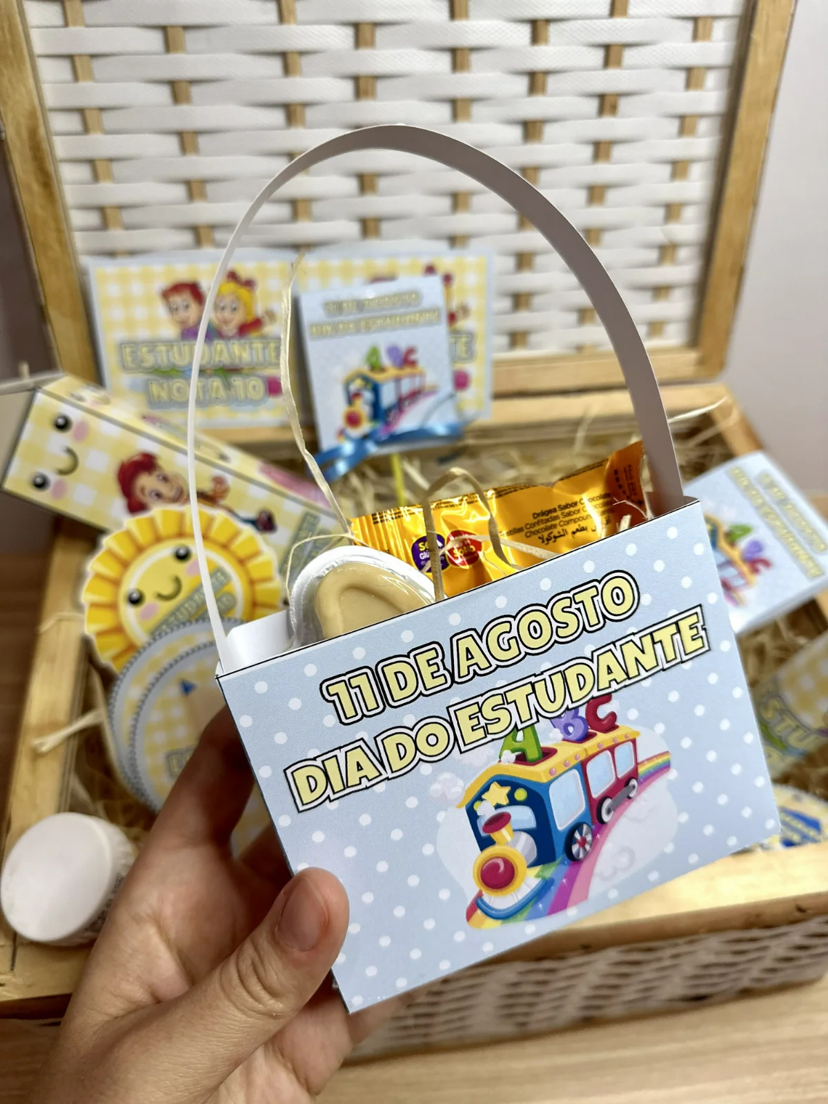 Kit Dia do Estudante – PDF para Imprimir — amostra 3: Para quem é indicado Kit Dia do Estudante – PDF para Imprimir — amostra 3: Para quem é indicado