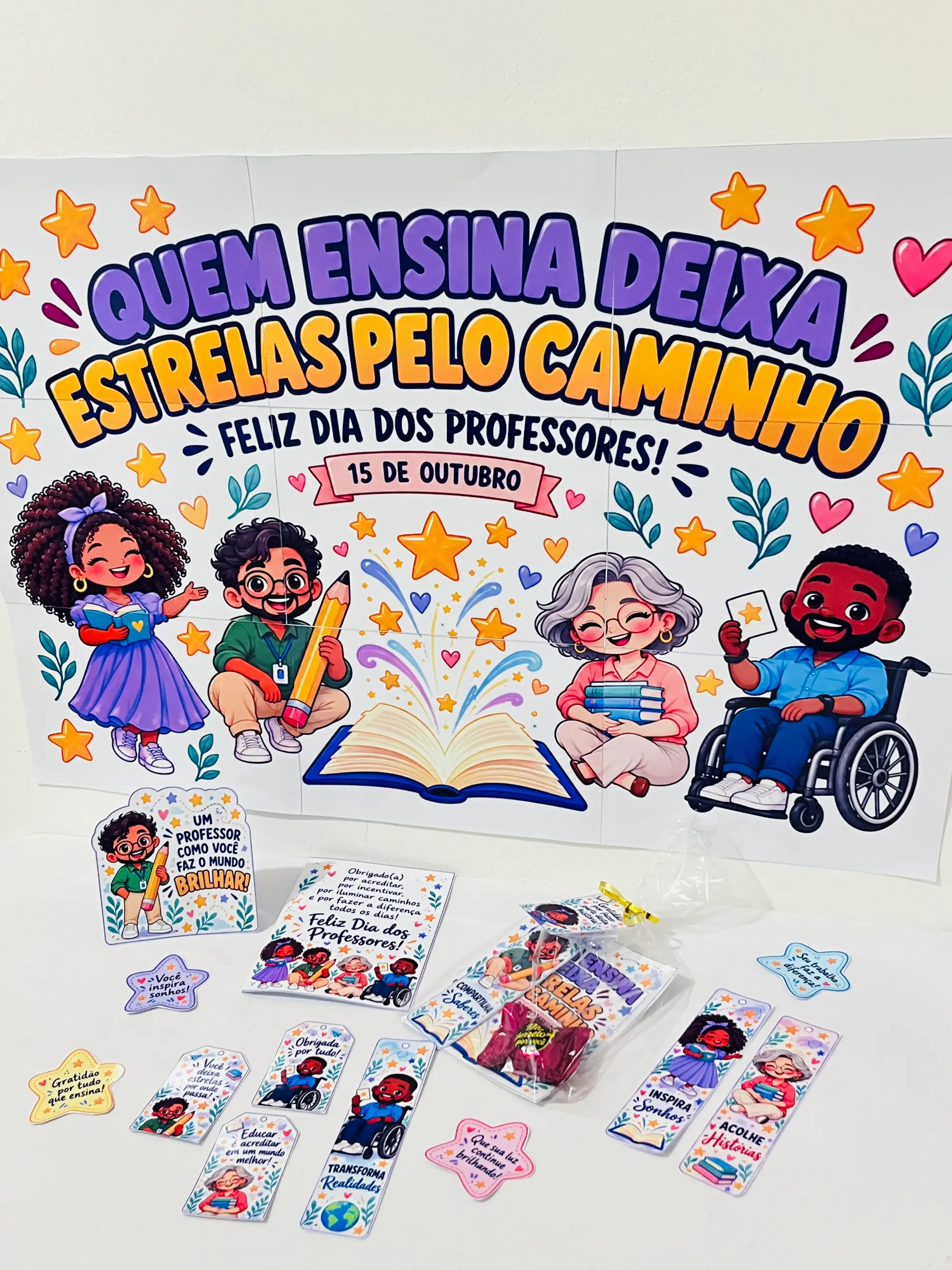 Kit Dia dos Professores – Painel, Cartões e Lembrancinhas — amostra 1: O que está incluso no material?