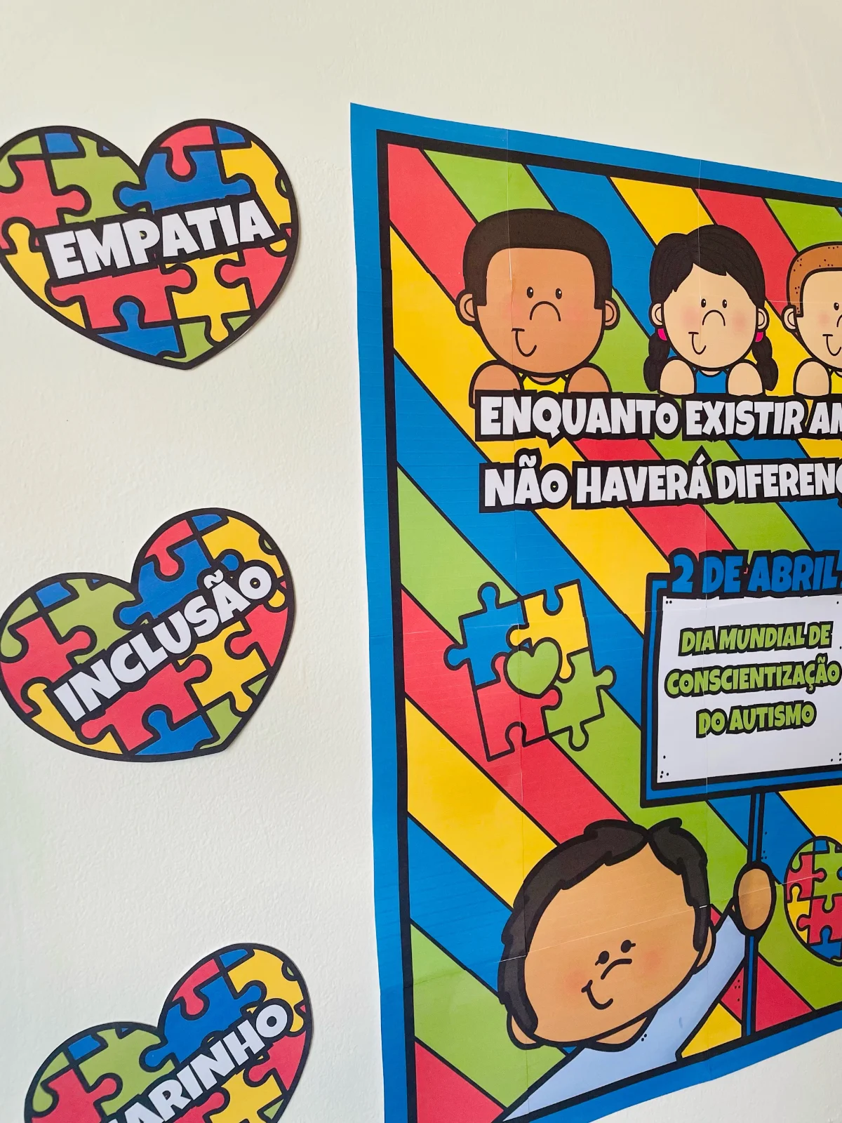 Kit Dia Mundial da Conscientização do Autismo: Painel + Lembrancinhas — amostra 2: Formato e entrega