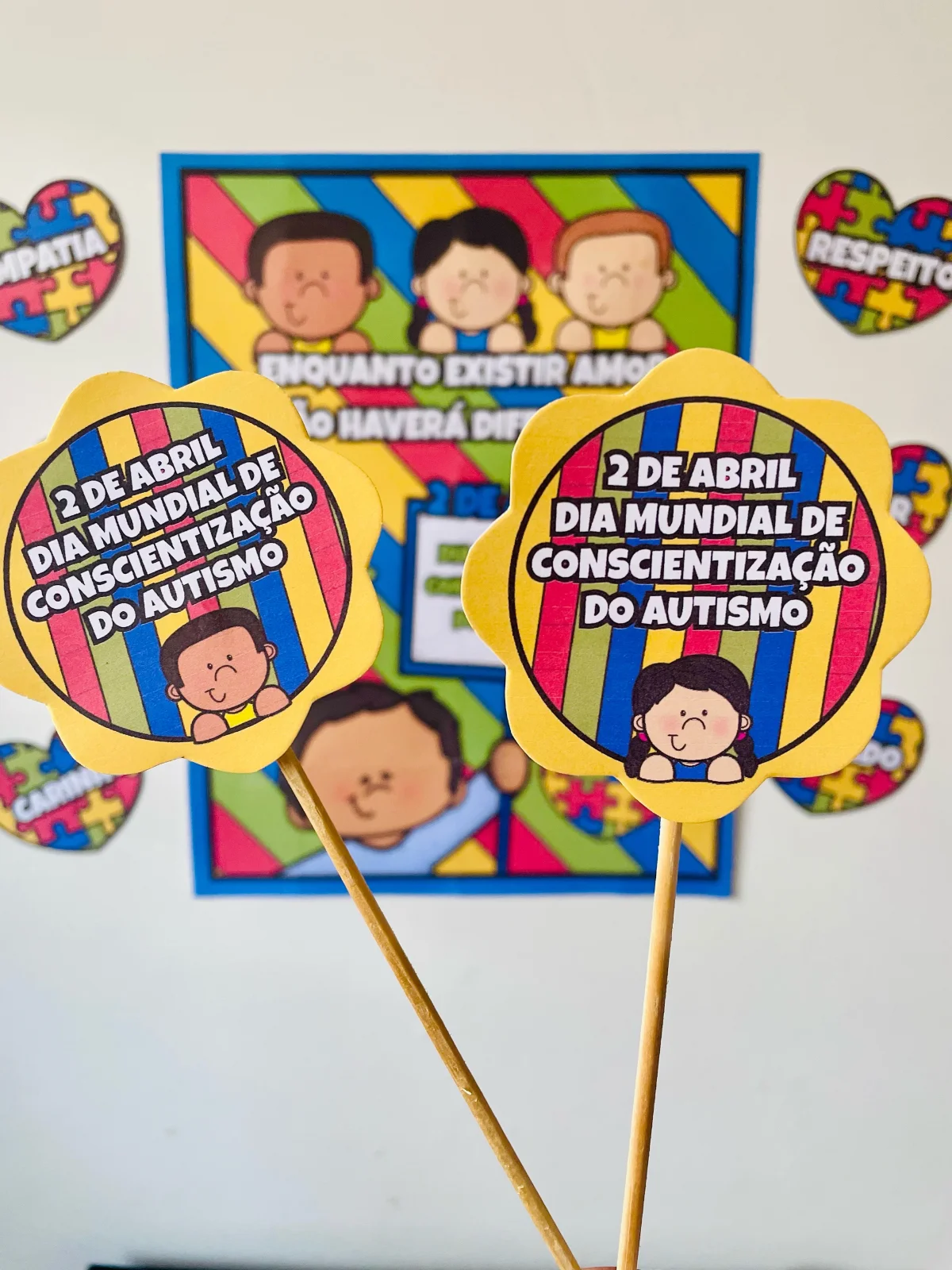 Kit Dia Mundial da Conscientização do Autismo: Painel + Lembrancinhas — amostra 6: Promova a inclusão com o Kit Dia Mundial…