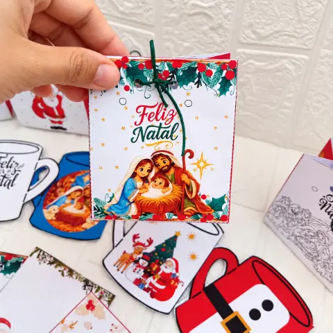 Kit Digital Natal 5 Sacolinhas, 5 Canecas e 4 Cartões — amostra 1: Uma caixinha especial com mensagens de carinho, cuidado… Kit Digital Natal 5 Sacolinhas, 5 Canecas e 4 Cartões — amostra 1: Uma caixinha especial com mensagens de carinho, cuidado…