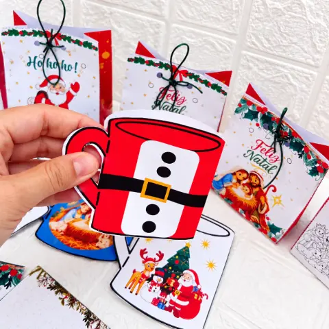 Kit Digital Natal 5 Sacolinhas, 5 Canecas e 4 Cartões — amostra 2: Uma caixinha especial com mensagens de carinho, cuidado… Kit Digital Natal 5 Sacolinhas, 5 Canecas e 4 Cartões — amostra 2: Uma caixinha especial com mensagens de carinho, cuidado…