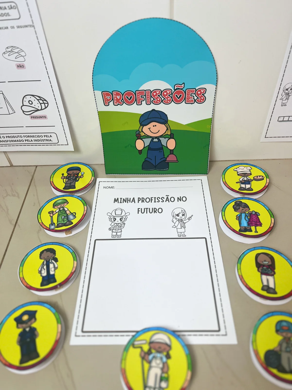 Kit do Trabalhador - Dia do Trabalho – Material Pedagógico — amostra 2: Sobre o Kit do Trabalhador - Dia do Trabalho