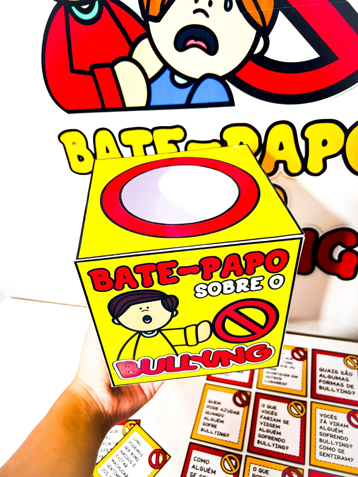Kit Educacional - Bate papo sobre Bullying — amostra 1: Sobre o Kit Educacional - Bate papo sobre Bullying