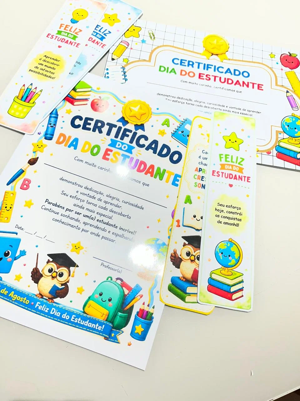 KIT ESPECIAL — FELIZ DIA DO ESTUDANTE — Datas comemorativas para Todas as séries: KIT ESPECIAL — FELIZ DIA DO ESTUDANTE✨…