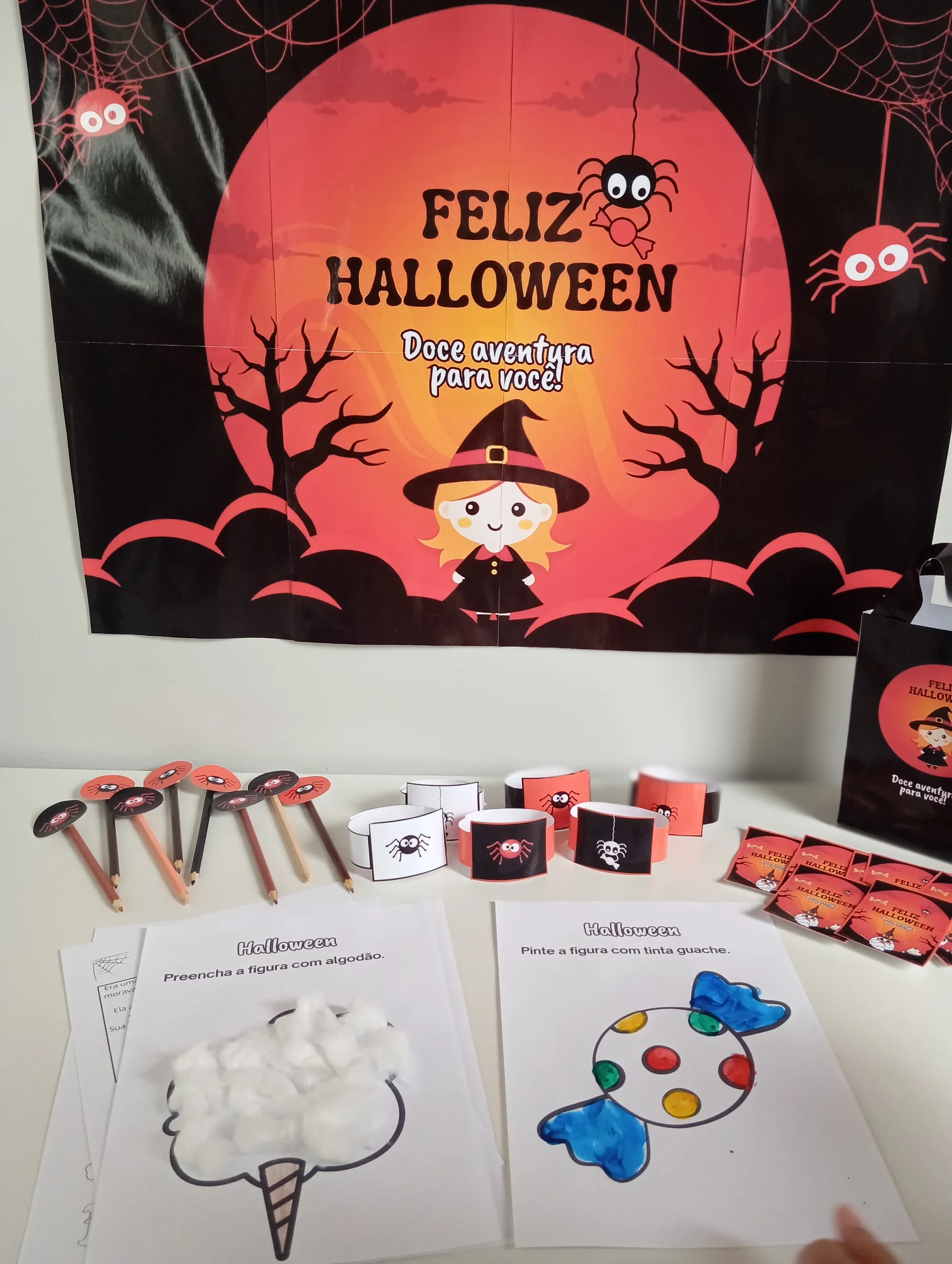 Kit Feliz Halloween com Painel, Atividades e Lembrancinhas — amostra 3: Kit Feliz Halloween para imprimir com painel…