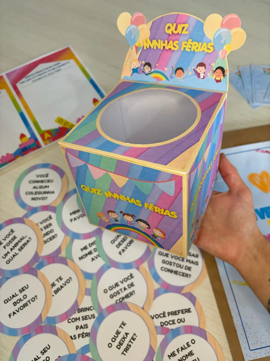 Kit Férias ✨🌈 — amostra 5: O kit férias acompanha atividades para o durante e o pós férias