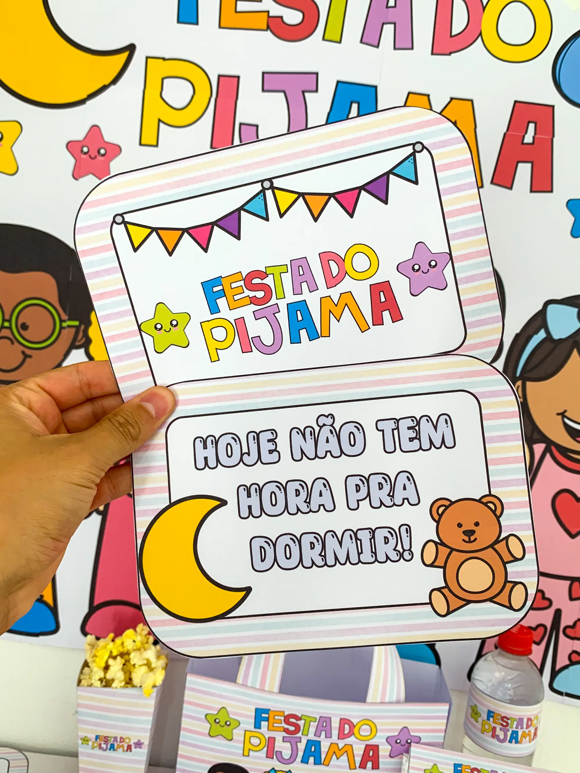 Kit Festa do Pijama – Decoração e Lembrancinhas — amostra 1: ✅ Painel temático (16 folhas – horizontal) 🎨