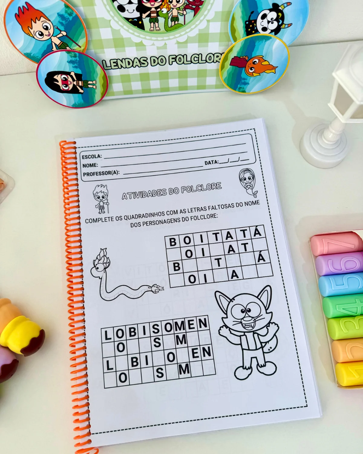 Kit Folclore Brasileiro – Luva de Histórias + Atividades — amostra 2: Um kit completo para trabalhar o Folclore Brasileiro