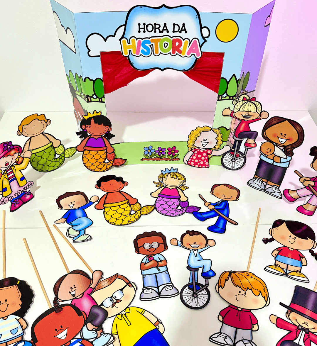 Kit Hora da História: PDF com Mais de 40 Personagens — amostra 3: Como usar o kit em sala de aula