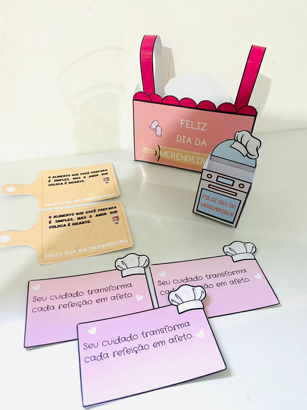 Kit lembrancinha dia da merendeira – PDF para Imprimir — amostra 3: KIT LEMBRANCINHA DIA DA MERENDEIRA - 30 DE OUTUBRO…