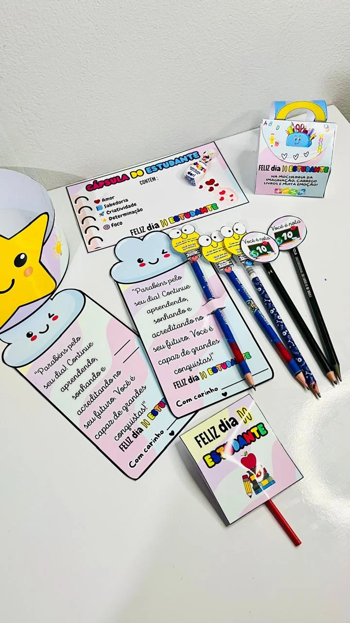 Kit lembrancinha dia do estudante — capa do material