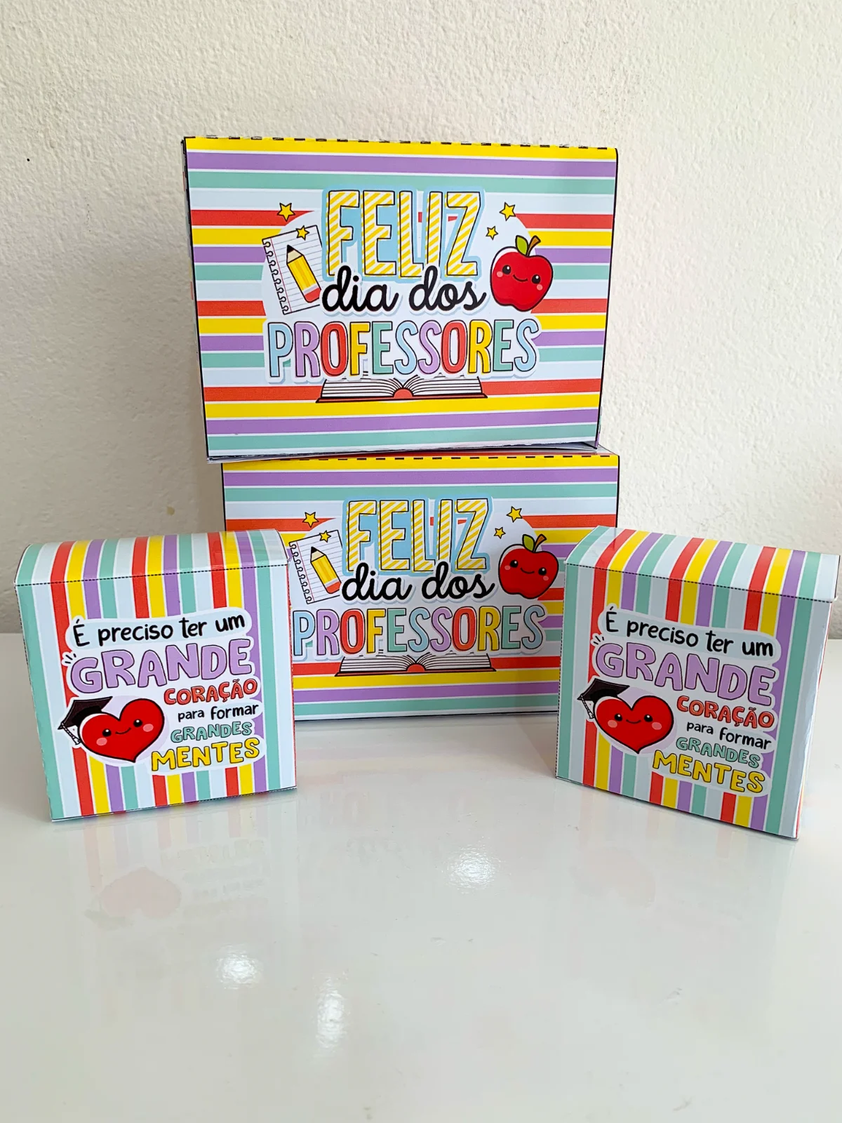 Kit lembrancinha Dia do Professor - caixinha com 5 opções — amostra 7: Kit de Lembrancinhas para o Dia dos Professores