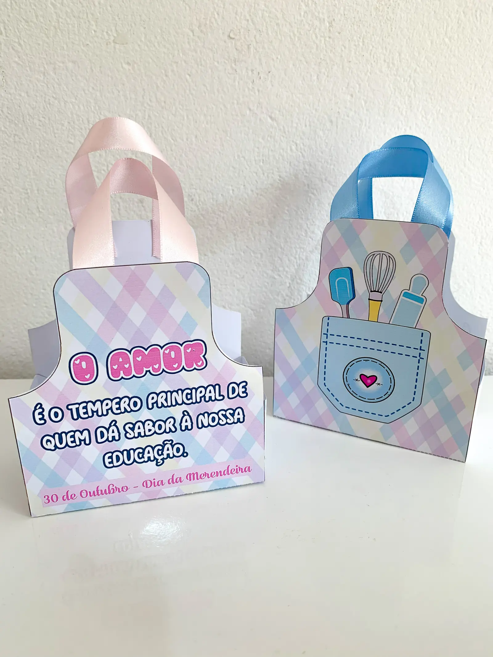 Kit Lembrancinhas – Dia da Merendeira/Merendeiro — amostra 2: Um kit especial de lembrancinhas para homenagear e valorizar…