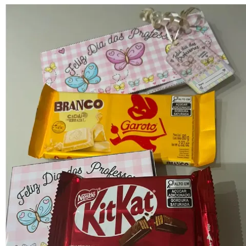 Kit Lembrancinhas Dia dos Professores – Caixinhas e Tags — amostra 1: O material contém Kit Lembrancinhas Dia dos Professores – Caixinhas e Tags — amostra 1: O material contém