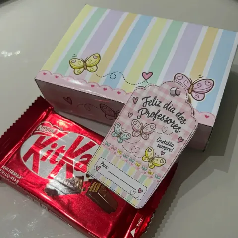 Kit Lembrancinhas Dia dos Professores – Caixinhas e Tags — amostra 4: Kit para o Dia dos Professores com caixinhas, tags e… Kit Lembrancinhas Dia dos Professores – Caixinhas e Tags — amostra 4: Kit para o Dia dos Professores com caixinhas, tags e…
