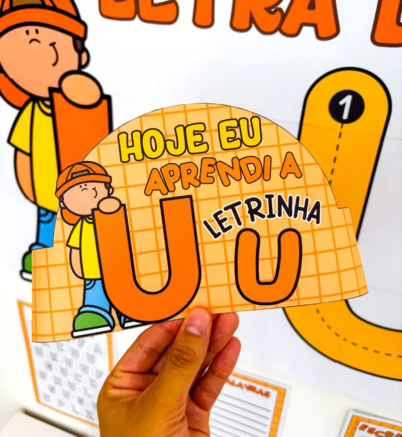 Kit Letra U em PDF: recursos para uma alfabetização lúdica — amostra 7: Explore a letra U com poemas, imagens, traçado e…