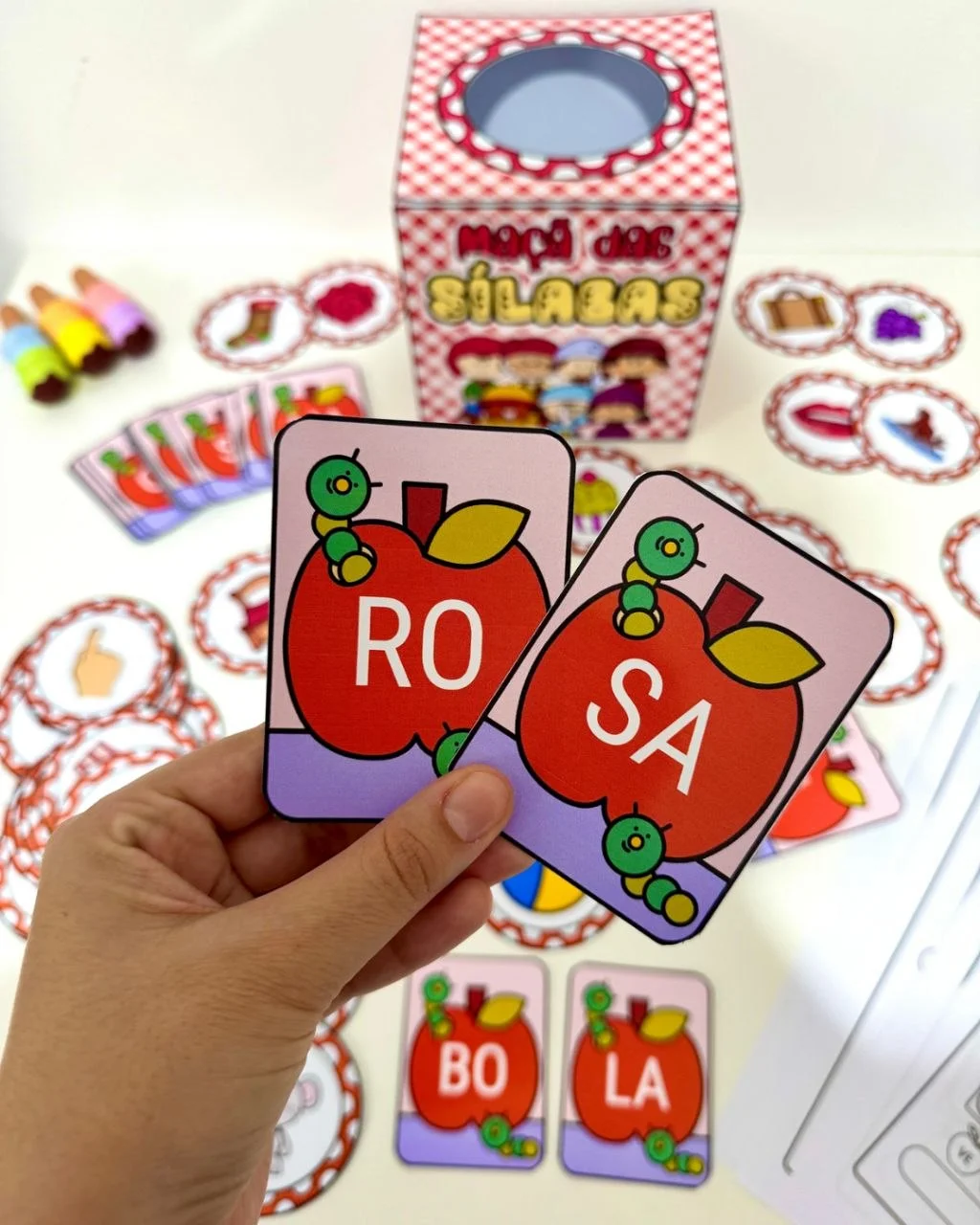 Kit Maçã das Sílabas - Educação infantil — amostra 6: Para trabalhar leitura de sílabas e escrita de palavras com crianças…