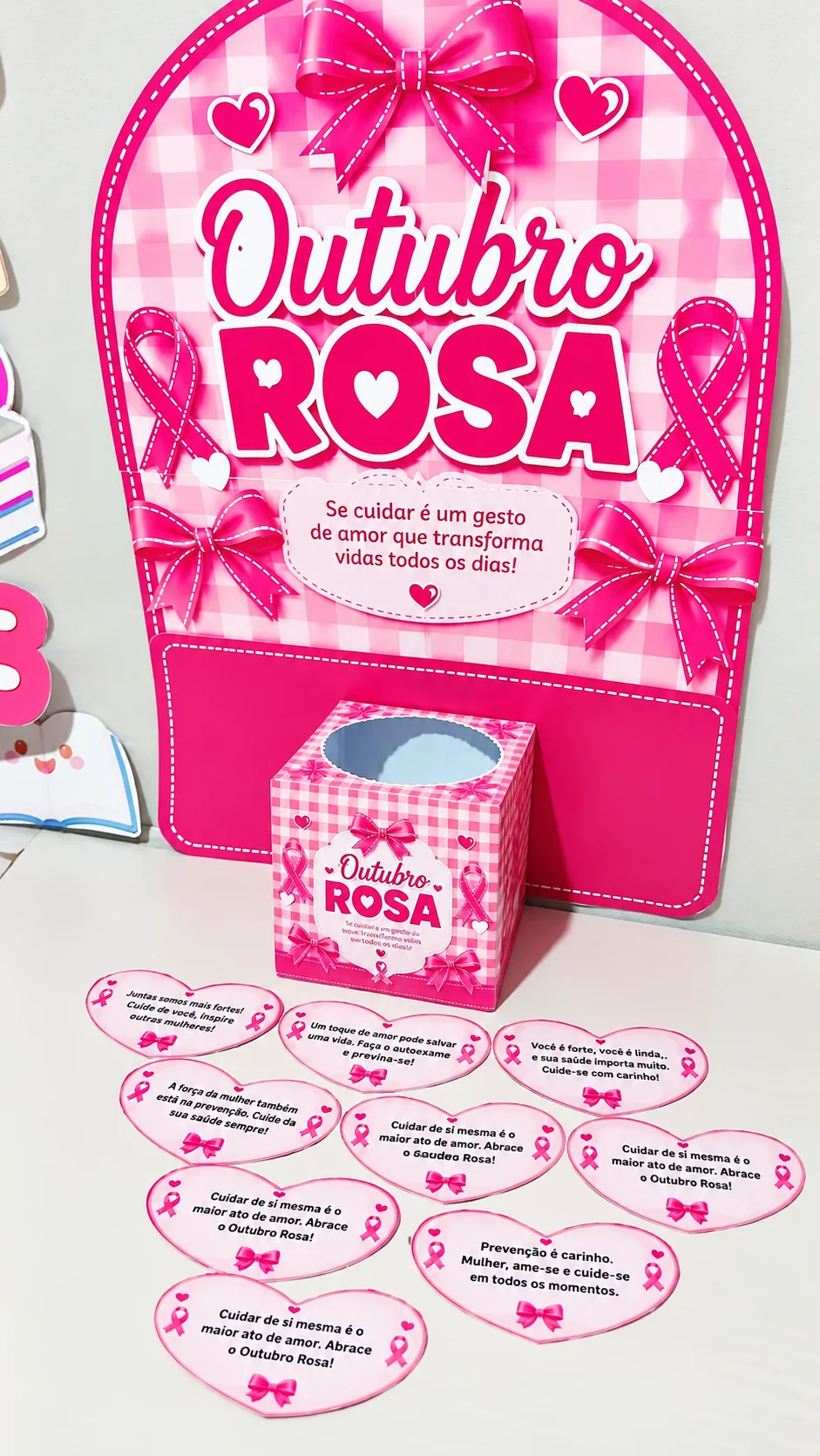 Kit Outubro Rosa – Painel, Caixinha e Mensagens — amostra 6: Kit Outubro Rosa com painel de 4 folhas A4, caixinha e… Kit Outubro Rosa – Painel, Caixinha e Mensagens — amostra 6: Kit Outubro Rosa com painel de 4 folhas A4, caixinha e…