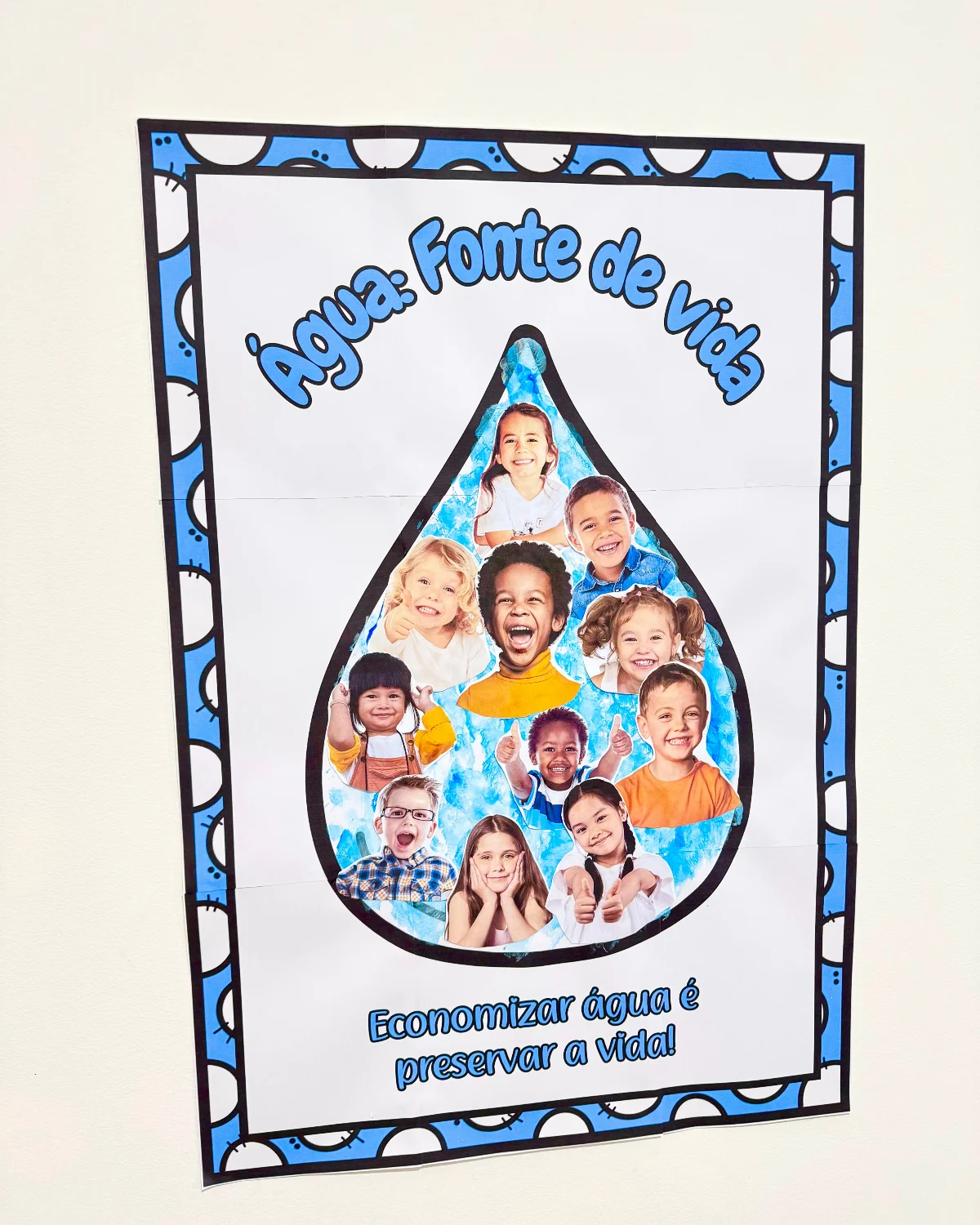 Kit Painel Colaborativo "Água: Fonte de Vida" com Foto dos Alunos — amostra 3: Torne o Dia da Água inesquecível com este…
