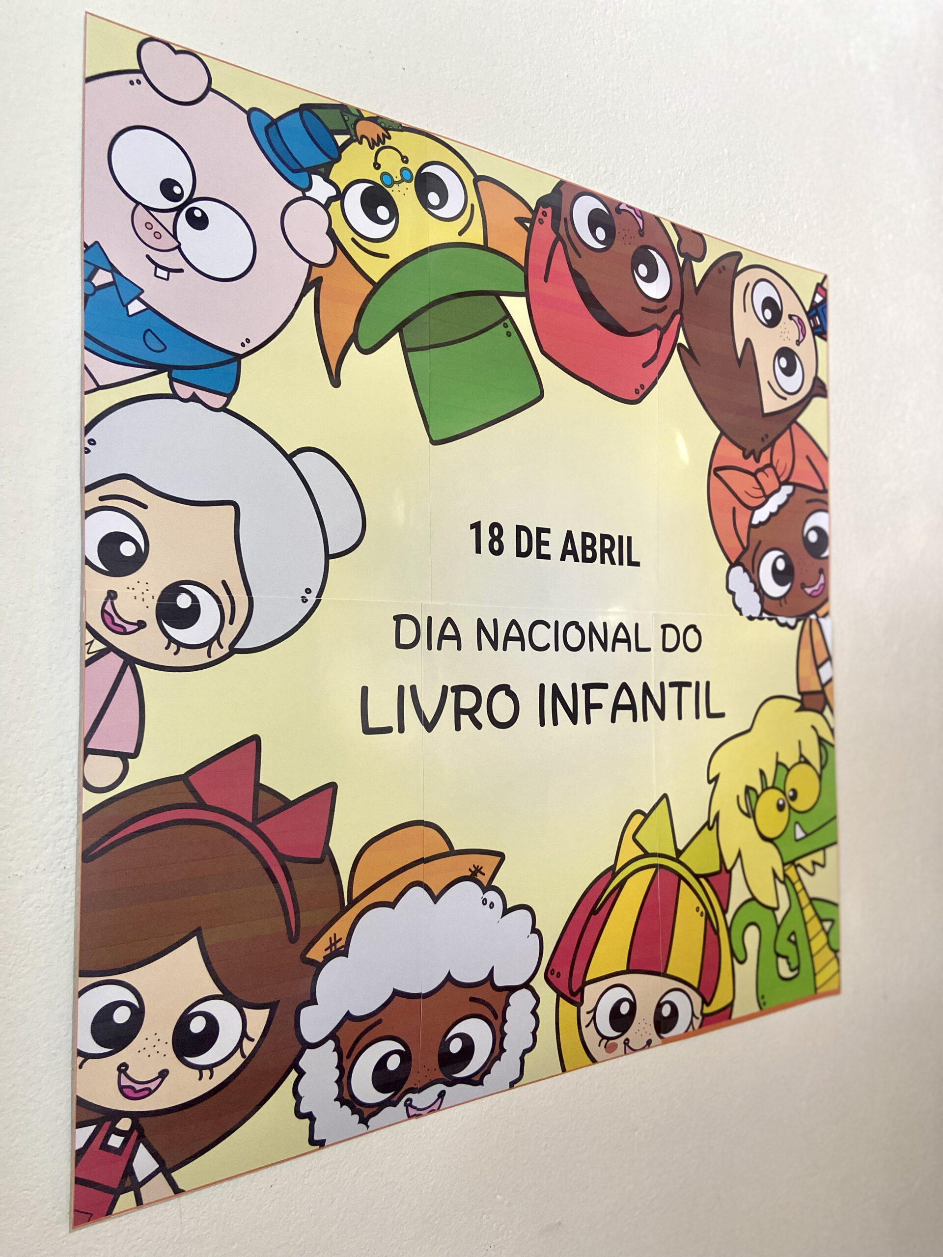 Kit: painel + lembrancinha do tema dia nacional do livro infantil – Material Pedagógico — amostra 1: O que vem no material Kit: painel + lembrancinha do tema dia nacional do livro infantil – Material Pedagógico — amostra 1: O que vem no material