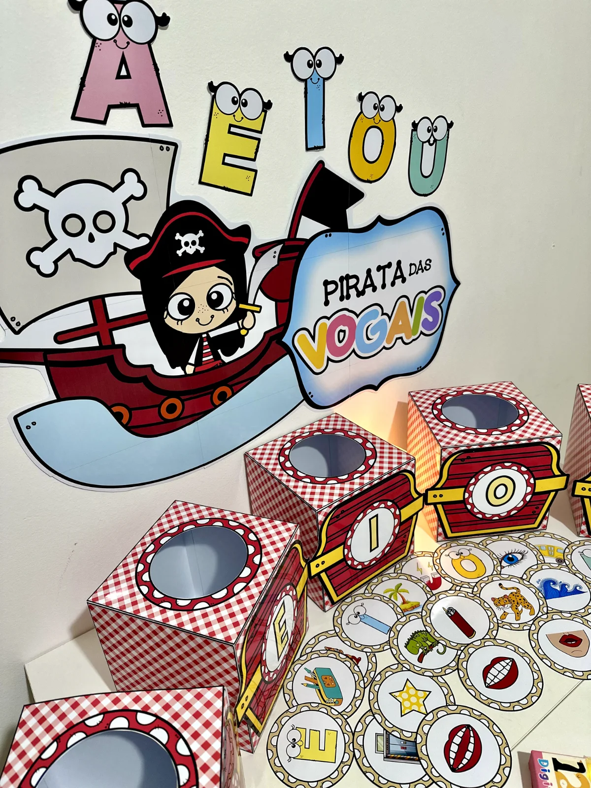 Kit Pirata das Vogais para trabalhar com crianças da educação infantil — amostra 2: Kit Pirata das Vogais para trabalhar o…