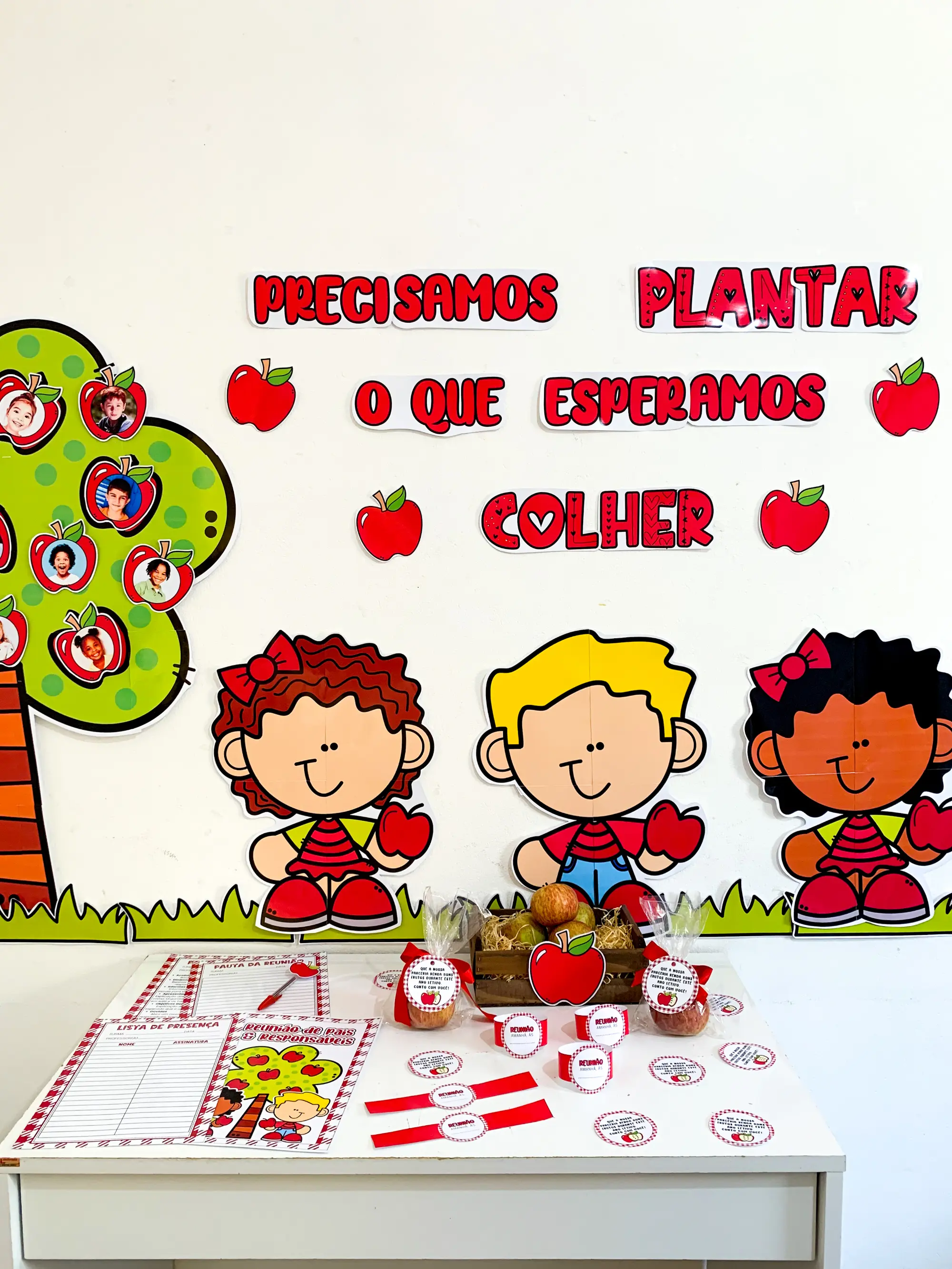 Kit Reunião: Colhendo Frutos – Material Pedagógico — Alfabetização para Educação Infantil: Um material completo para…