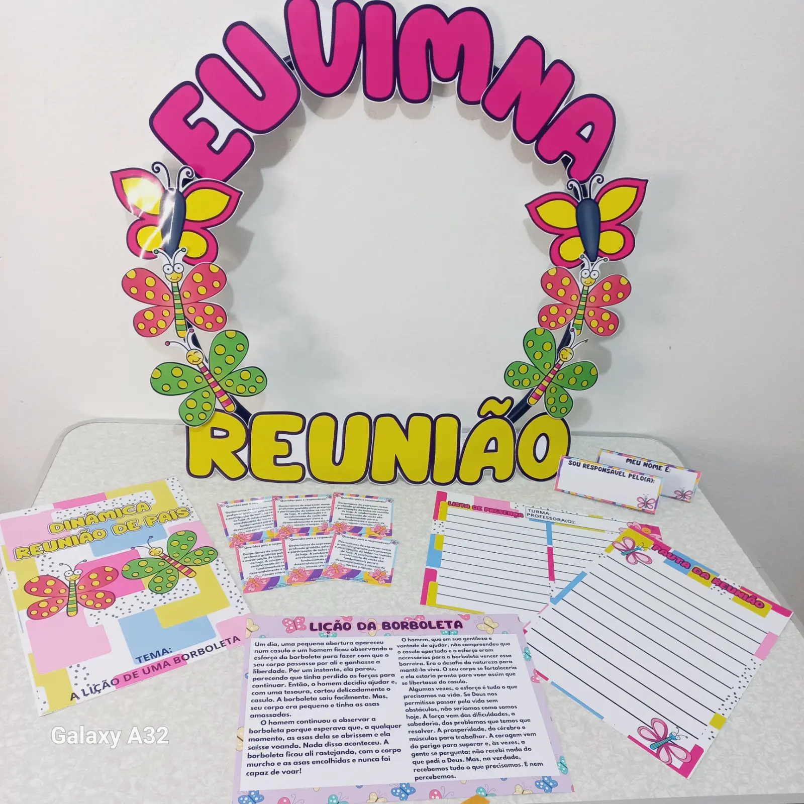 KIT REUNIÃO DE PAIS – A LIÇÃO DE UMA BORBOLETA — amostra 2: Sobre o KIT REUNIÃO DE PAIS – A LIÇÃO DE UMA BORBOLETA KIT REUNIÃO DE PAIS – A LIÇÃO DE UMA BORBOLETA — amostra 2: Sobre o KIT REUNIÃO DE PAIS – A LIÇÃO DE UMA BORBOLETA
