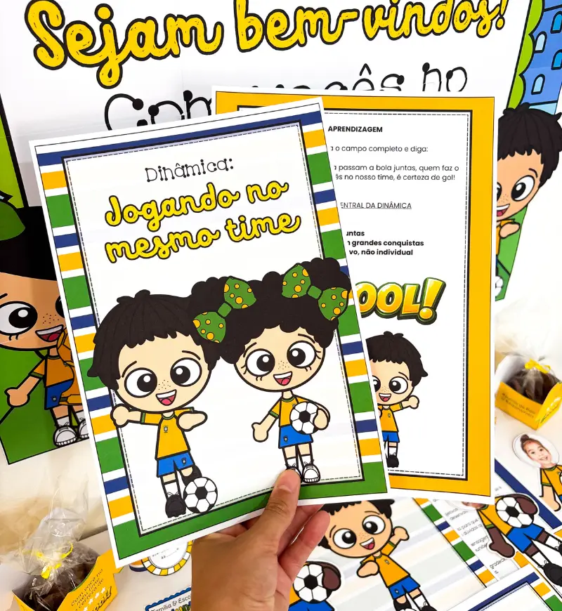 Kit Reunião de Pais Futebol: Jogando no Mesmo Time — amostra 5: Organize uma reunião de pais com tema futebol e incentive a…