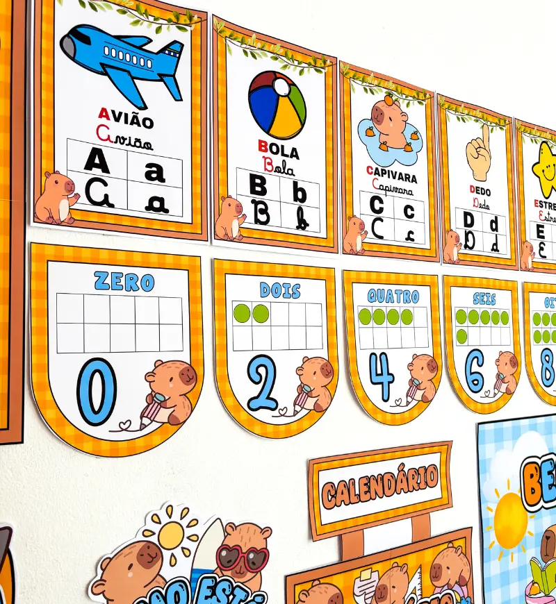Kit Sala de Aula Capivara: Decoração e Apoio à Rotina — amostra 1: Kit Sala de Aula Capivara para decorar e organizar