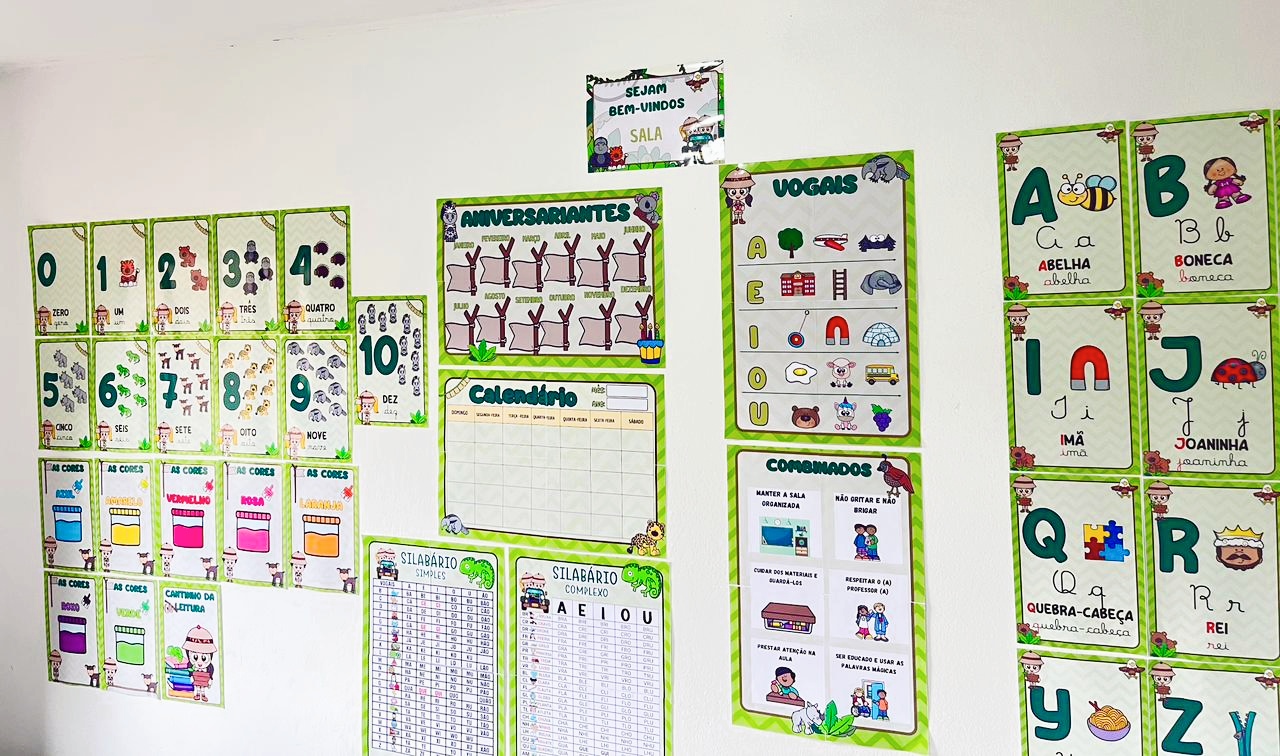Kit sala safari – Material Pedagógico — amostra 2: Sobre o KIT SALA SAFARI