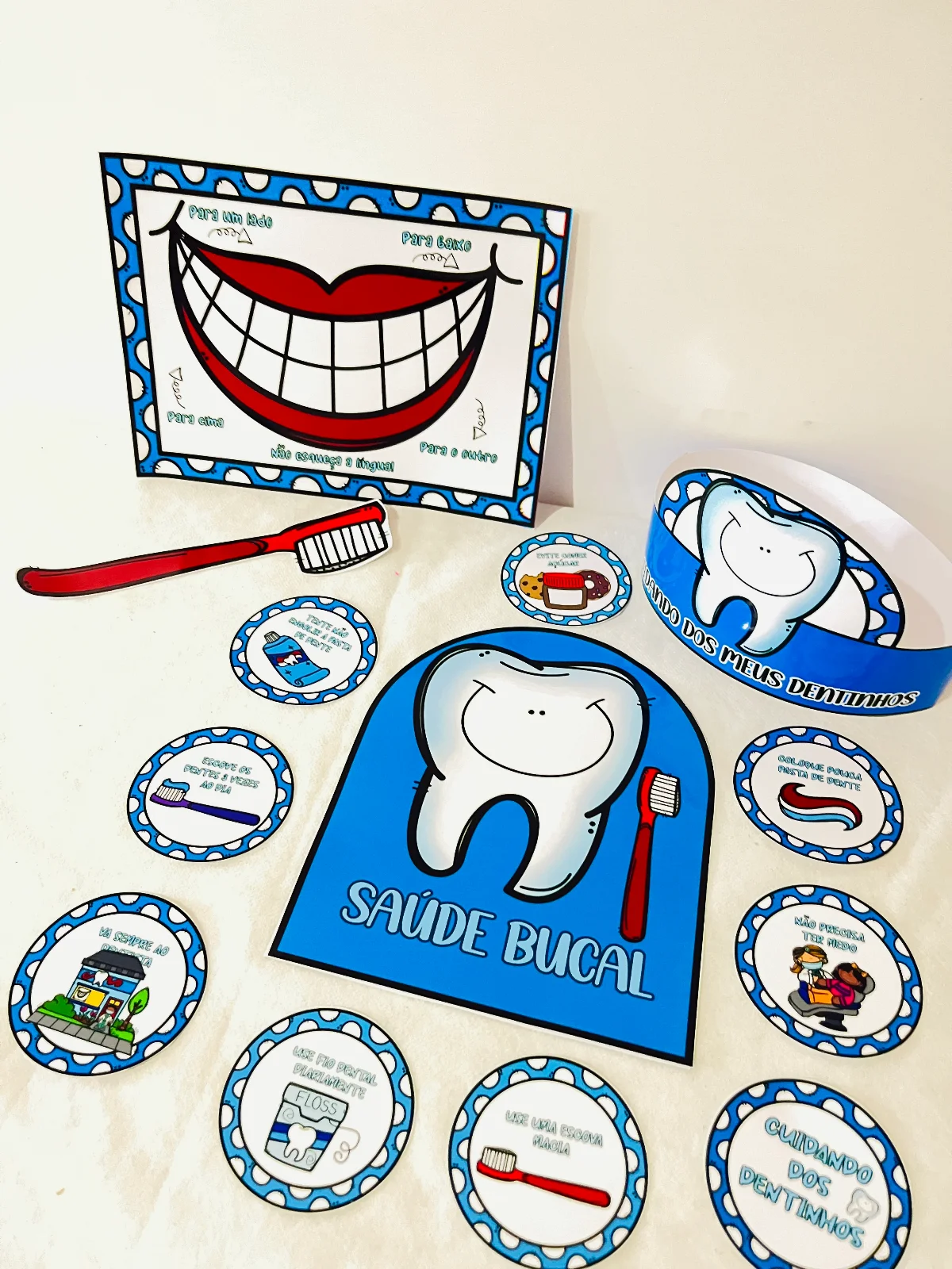 KIT SAÚDE BUCAL – APRENDER A CUIDAR DOS DENTINHOS PODE SER DIVERTIDO! — amostra 4: Ensinar higiene bucal nunca foi tão…