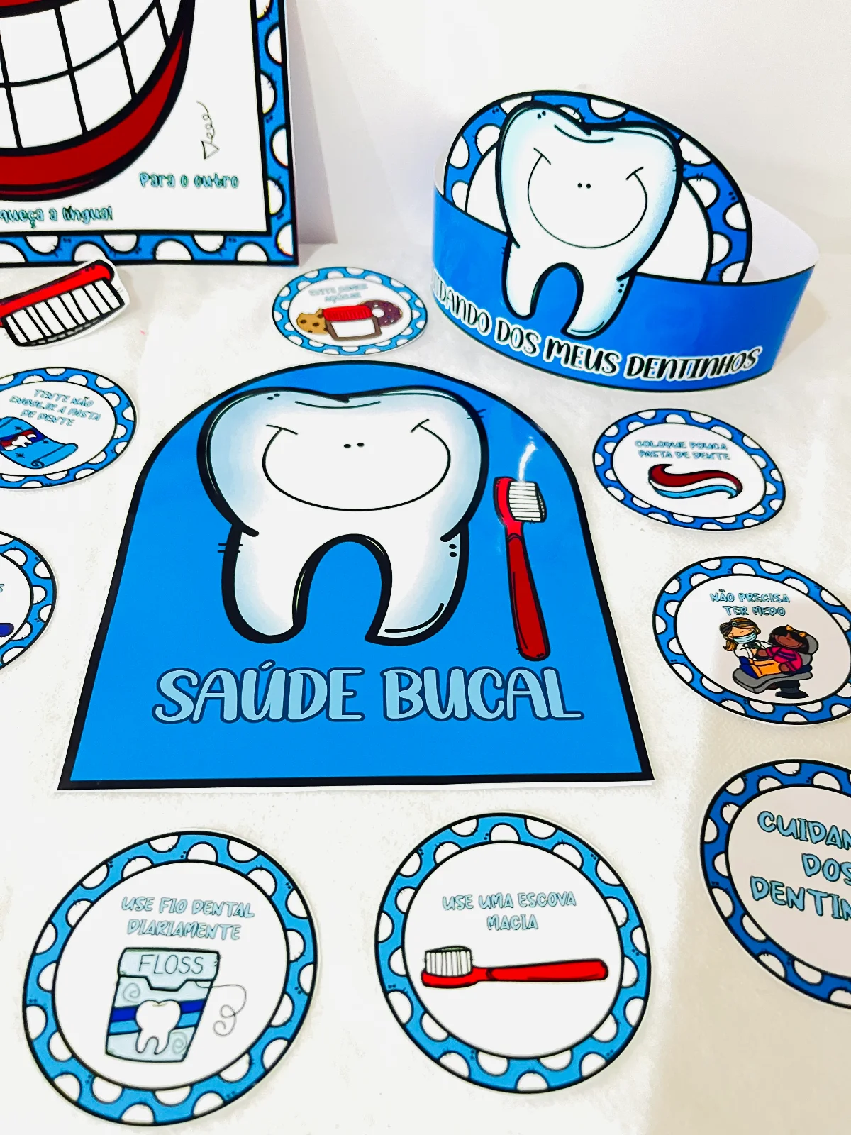 KIT SAÚDE BUCAL – APRENDER A CUIDAR DOS DENTINHOS PODE SER DIVERTIDO! — amostra 6: Ensinar higiene bucal nunca foi tão…