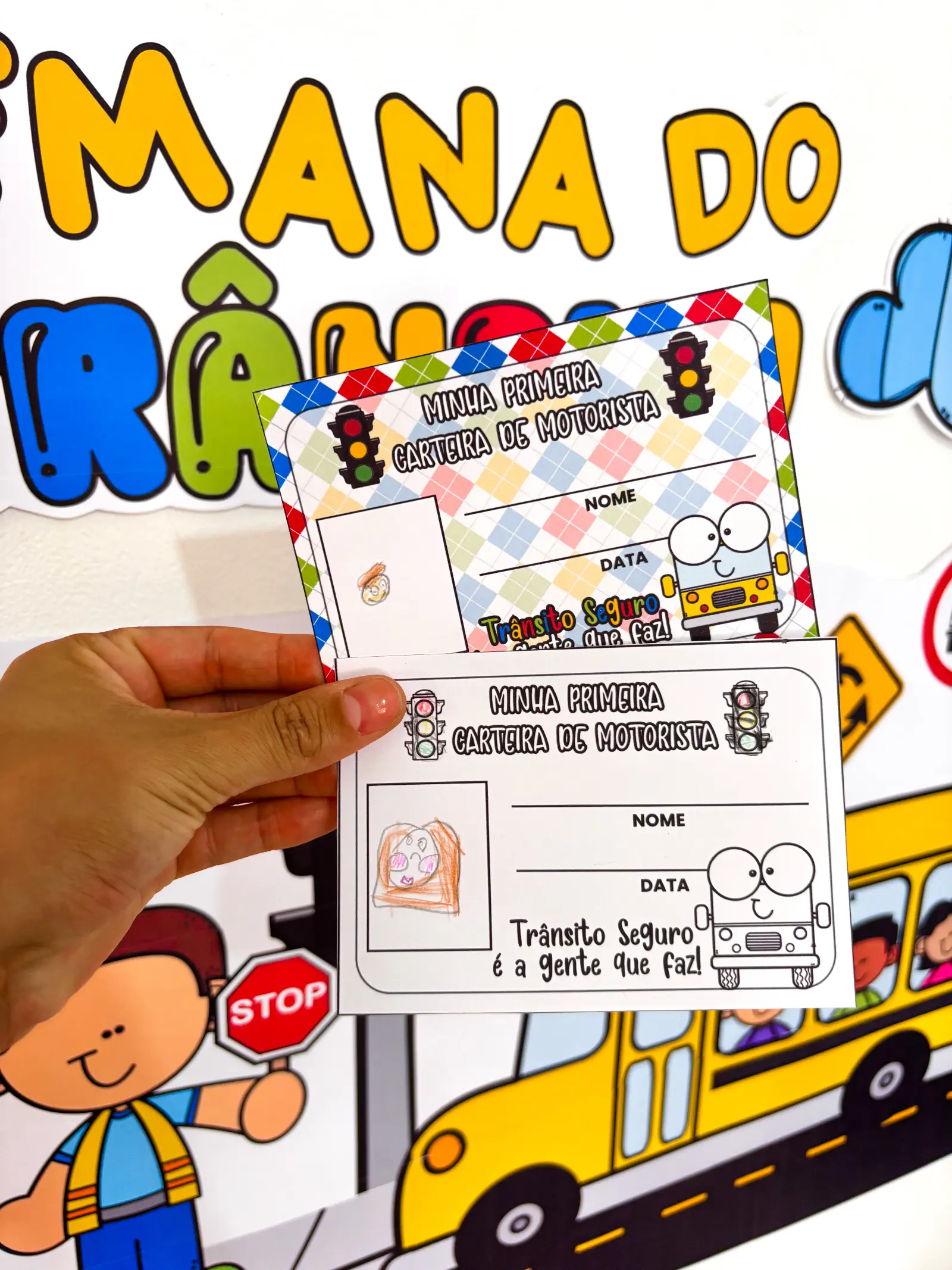 Kit Semana do Trânsito: Educação Infantil e Anos Iniciais — amostra 4: Kit completo Semana do Trânsito em PDF com 32 páginas