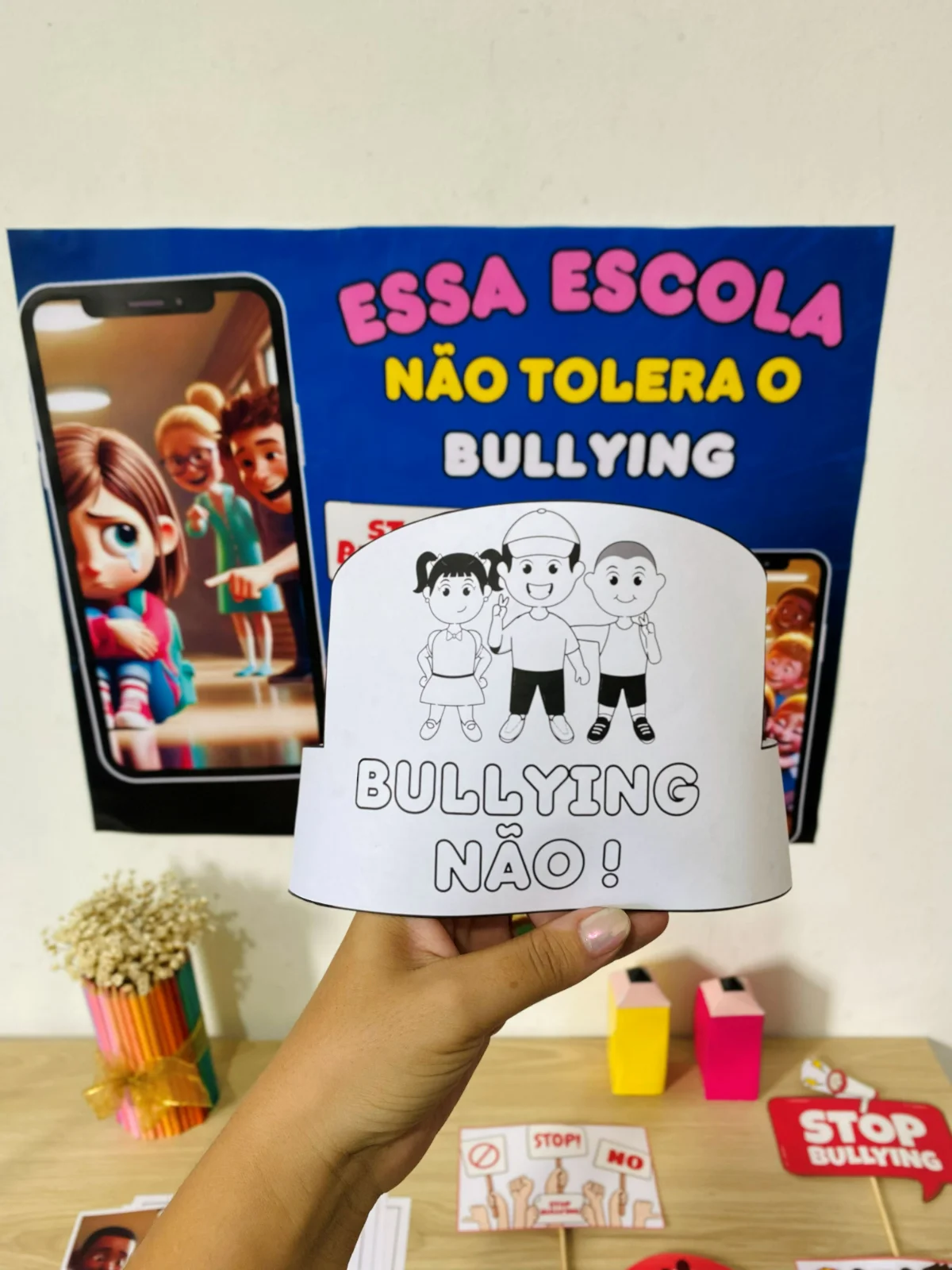 Kit Todos Contra o Bullying – Material Pedagógico — amostra 2: O bullying é um problema sério que afeta milhares de…