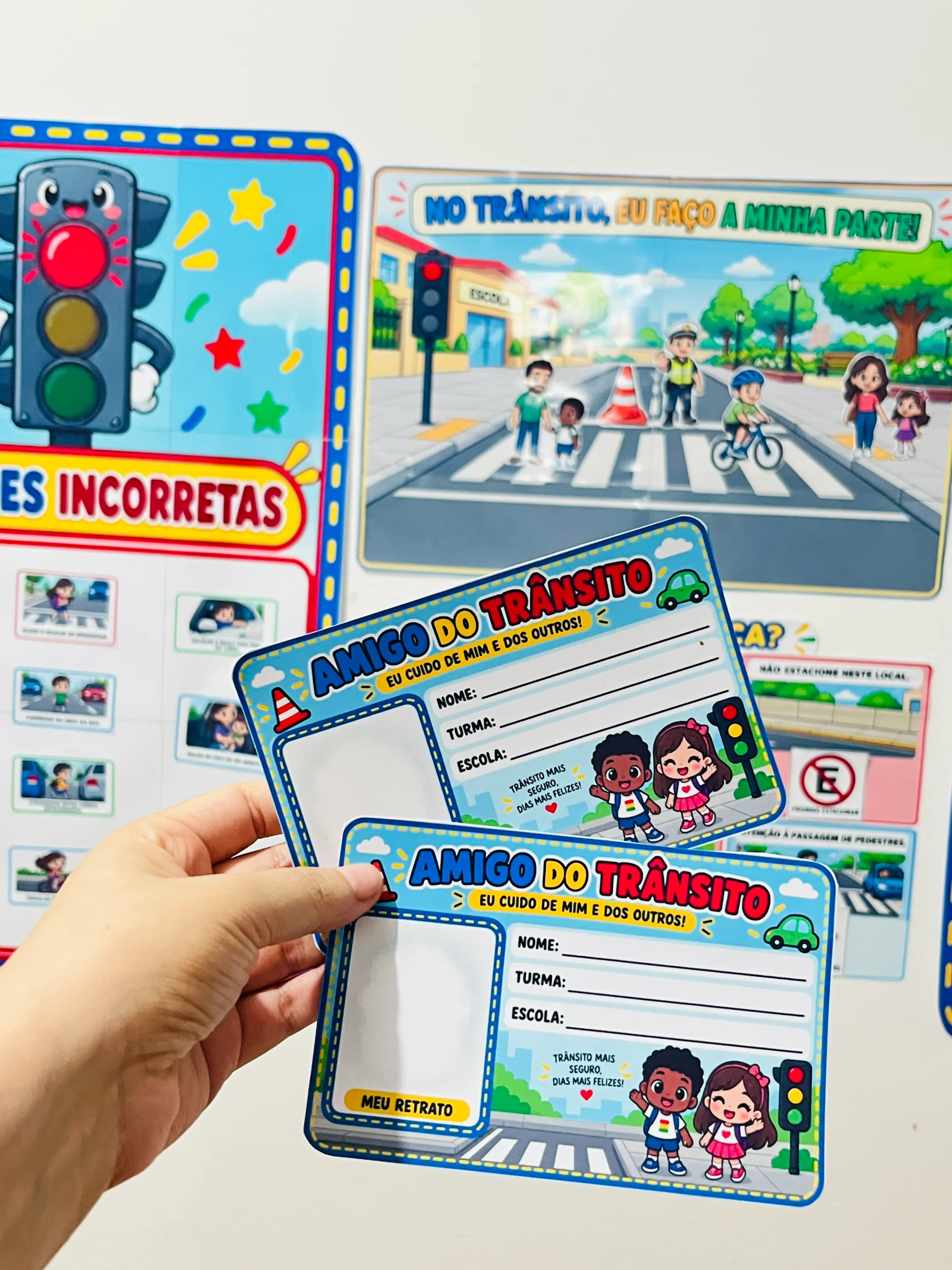 KIT TRÂNSITO INTERATIVO — PEQUENOS CIDADÃOS, GRANDES ATITUDES! — capa do material