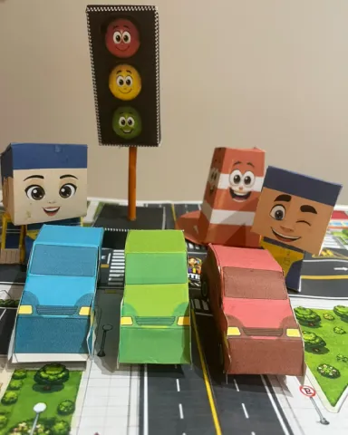 Kit Trânsito para Imprimir e Montar – Trânsito Divertido — amostra 6: Kit Trânsito Divertido com pista, carrinhos, agentes,…