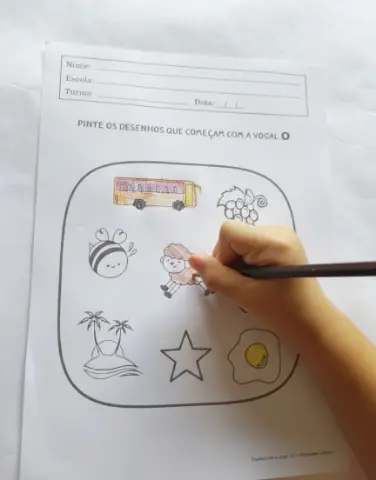 Kit Vogais Educação Infantil | Atividades em PDF — amostra 2: Kit Vogais Educação Infantil | 25 Atividades em PDF para… Kit Vogais Educação Infantil | Atividades em PDF — amostra 2: Kit Vogais Educação Infantil | 25 Atividades em PDF para…