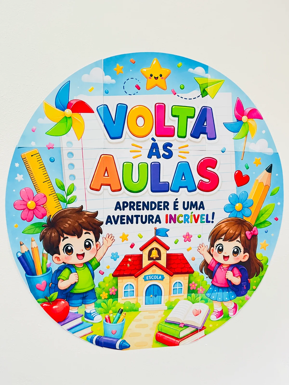 Kit Volta às Aulas em PDF | Painel, Coroa e Cartão de Boas-Vindas para Imprimir — amostra 3: Deixe o primeiro dia de aula…