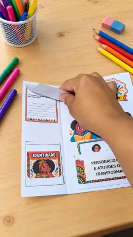 Lapbook da Consciência Negra em A4 — amostra 2: Lapbook interativo com versões colorida e para colorir, personalidades,…