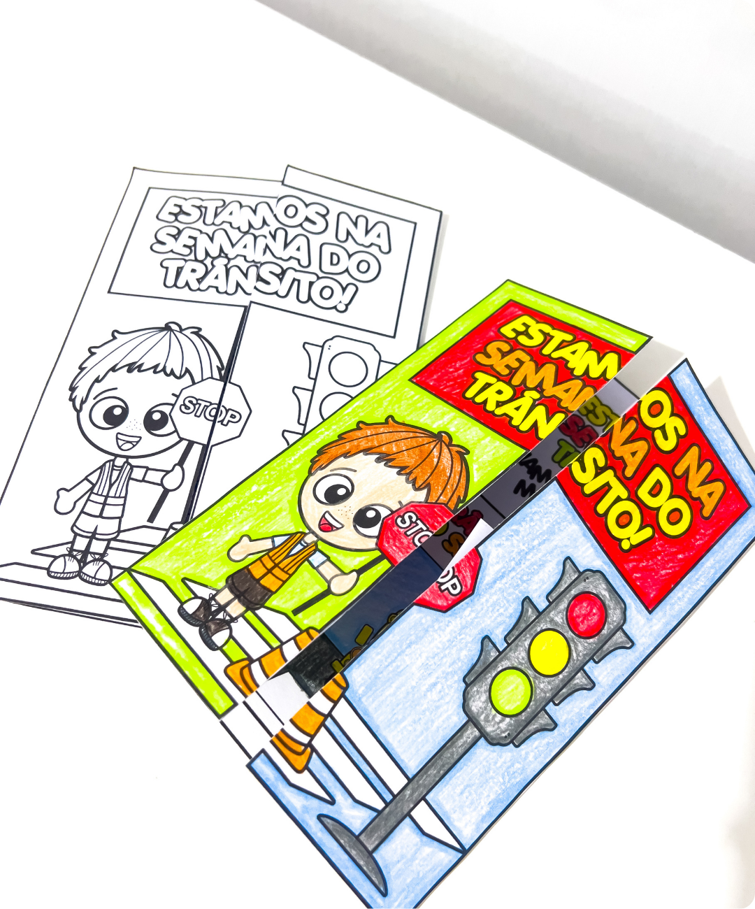 Lapbook de trânsito para imprimir nos anos iniciais — amostra 7: Leve a segurança no trânsito para a sala com um lapbook em…