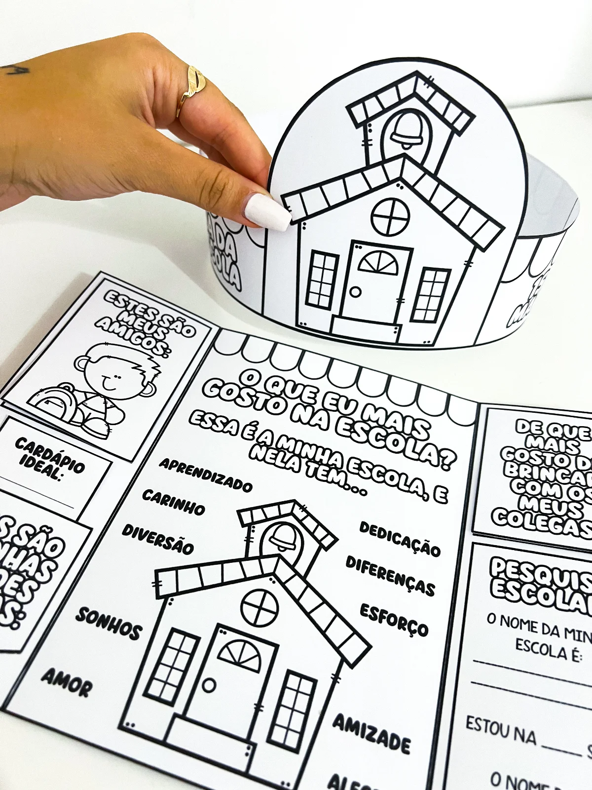 Lapbook Dia da Escola + Coroa para Colorir | Atividade Interativa Educação Infantil — amostra 1: O Lapbook e Coroa Dia da…
