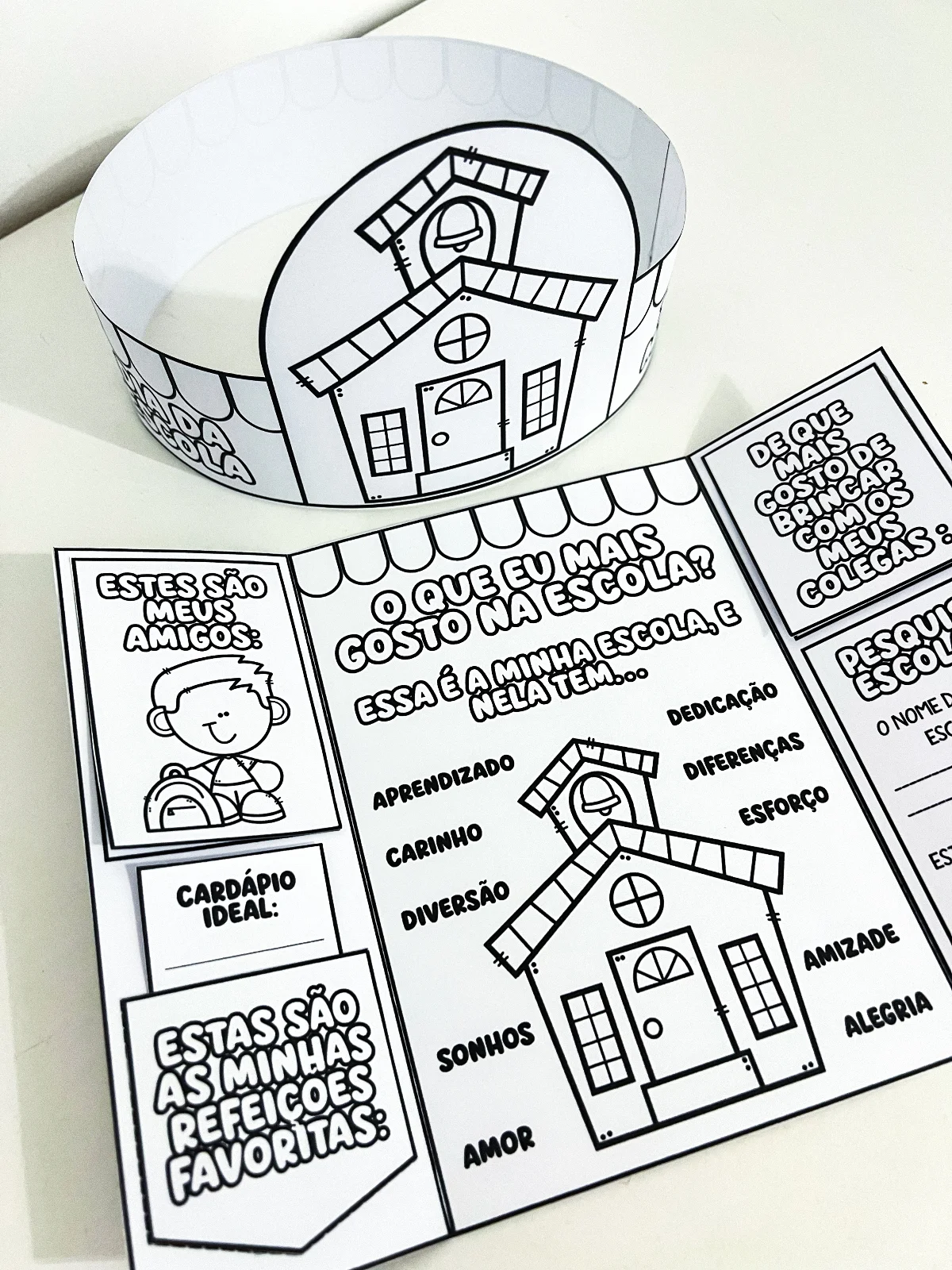 Lapbook Dia da Escola + Coroa para Colorir | Atividade Interativa Educação Infantil — amostra 4: O Lapbook e Coroa Dia da…