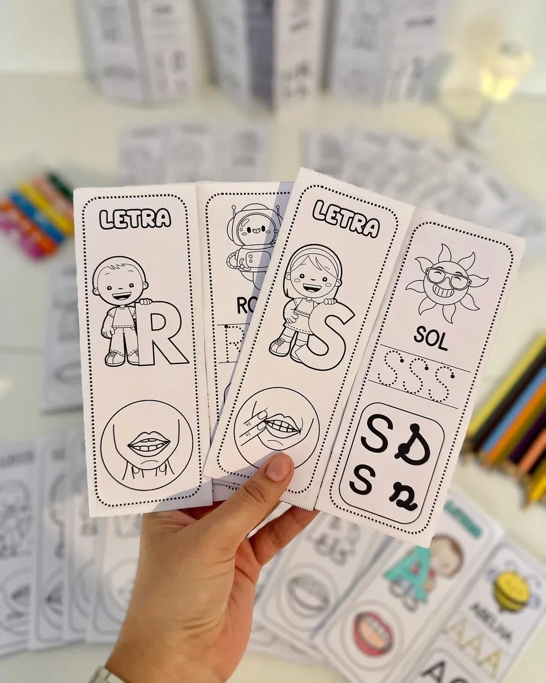 LAPBOOK DO ALFABETO – Material Pedagógico — amostra 3: Formato e entrega