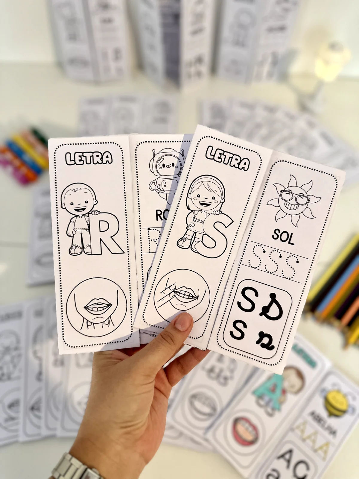 Lapbook do Alfabeto – PDF para Imprimir | Alfabetização — amostra 1: O que vem no material