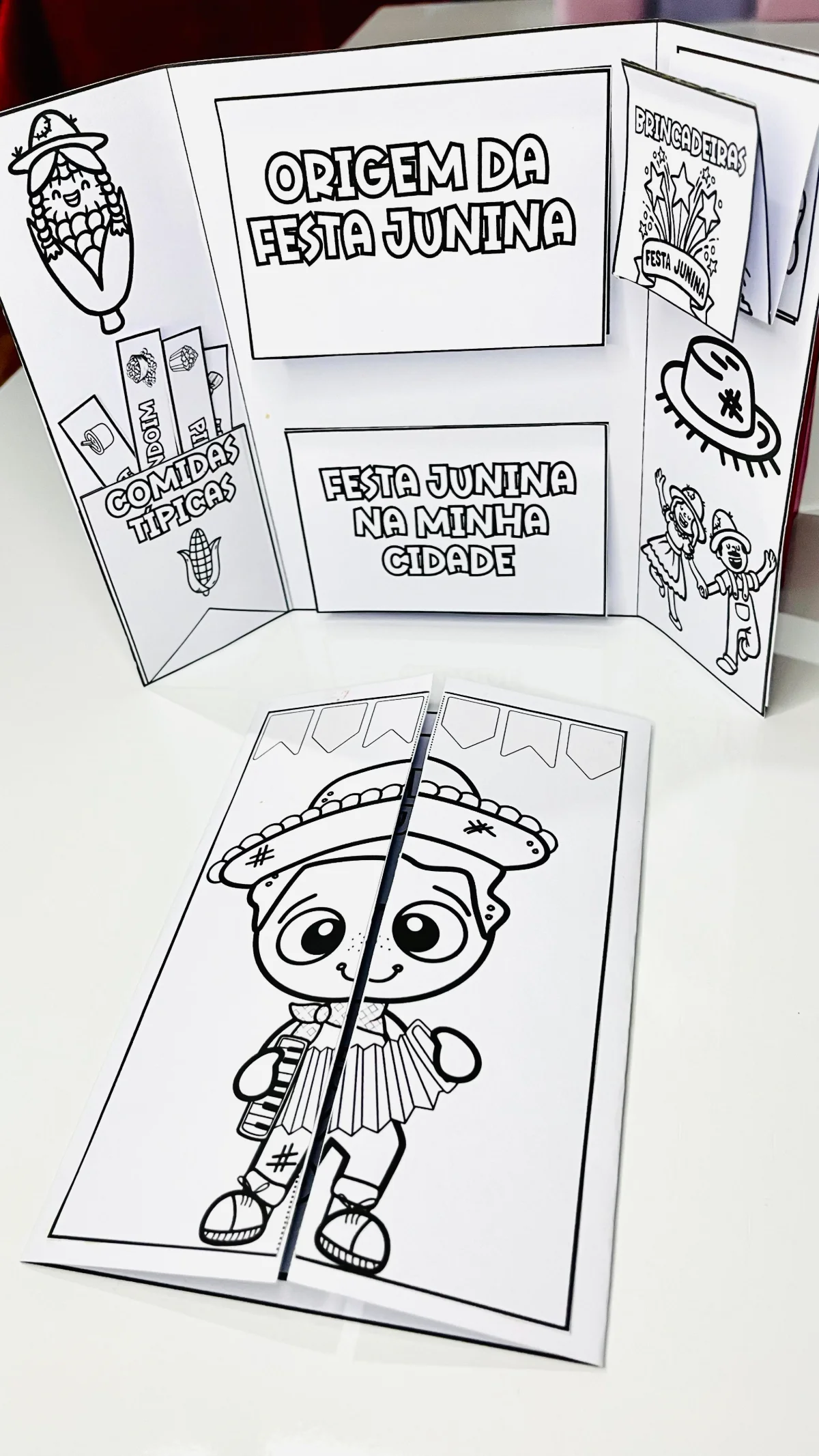 Lapbook junino — amostra 1: *Lapbook Junino* Traga a magia da Festa Junina para a sua sala de aula com esse Lapbook…