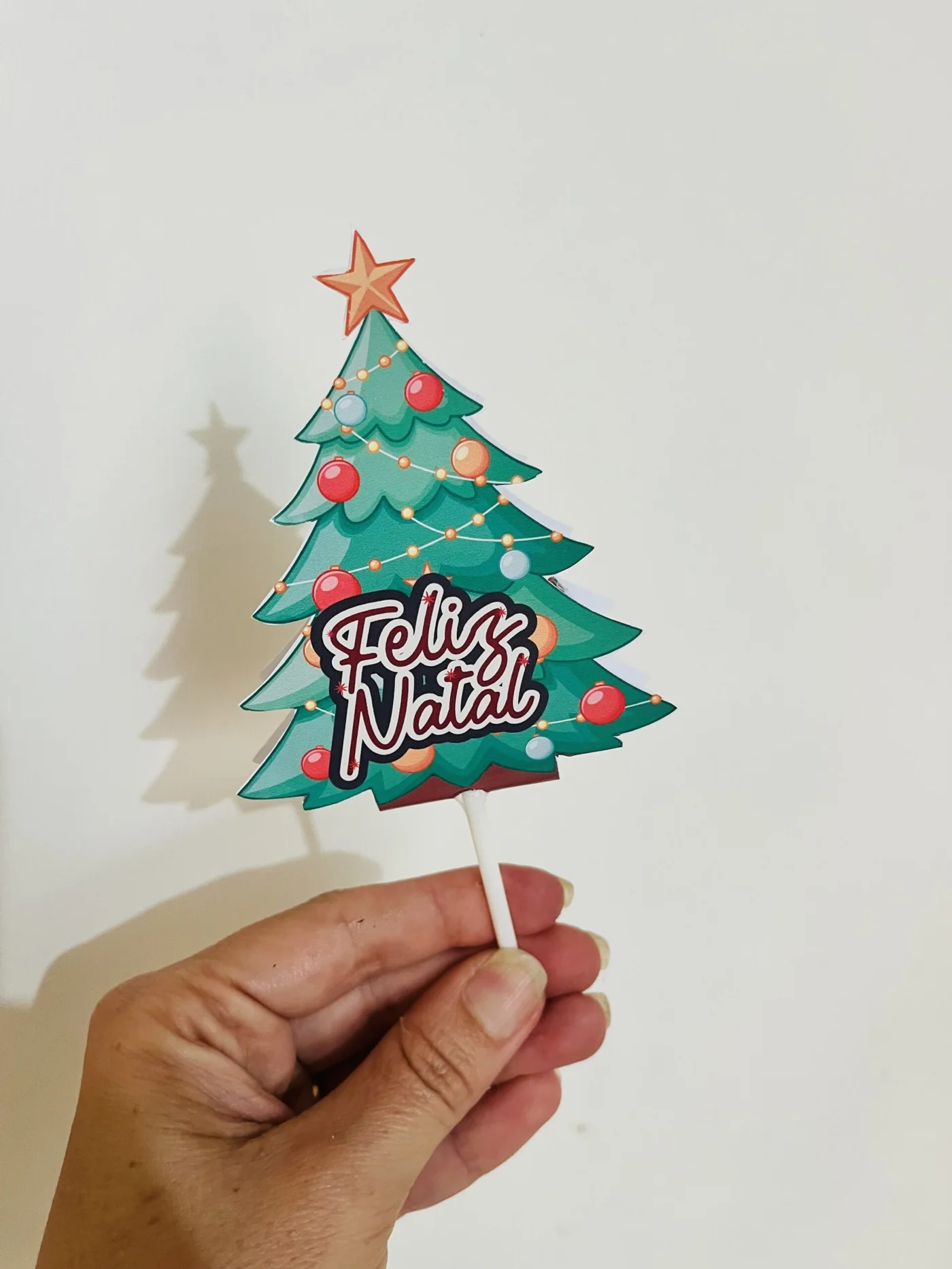Lembrancinha árvore de Natal com pirulito — amostra 1: *Lembrancinha de Natal* Porta pirulito árvore de Natal Fácil de…
