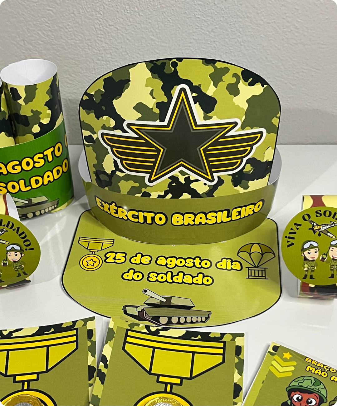 Lembrancinha de Dia do Soldado para imprimir — amostra 2: Como organizar o uso em sala