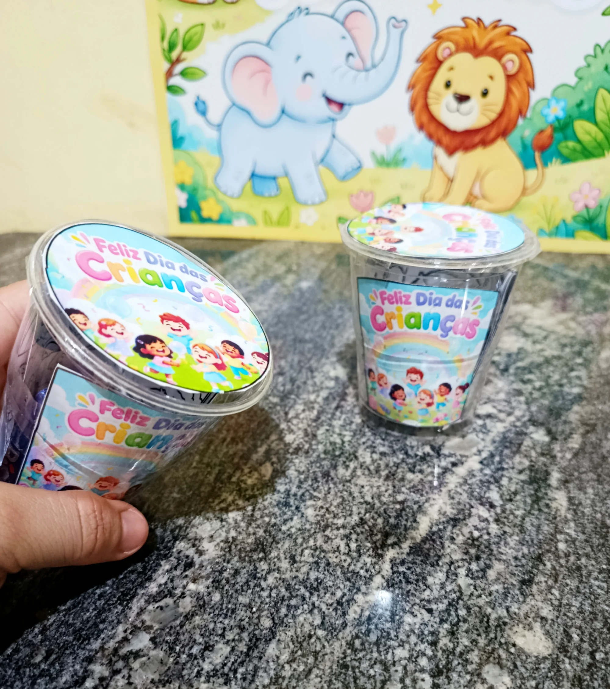 LEMBRANCINHA DIA DAS CRIANÇAS - COPO PERSONALIZADO — amostra 3: Lembrancinha Copo Personalizado – Dia das Crianças Uma… LEMBRANCINHA DIA DAS CRIANÇAS - COPO PERSONALIZADO — amostra 3: Lembrancinha Copo Personalizado – Dia das Crianças Uma…
